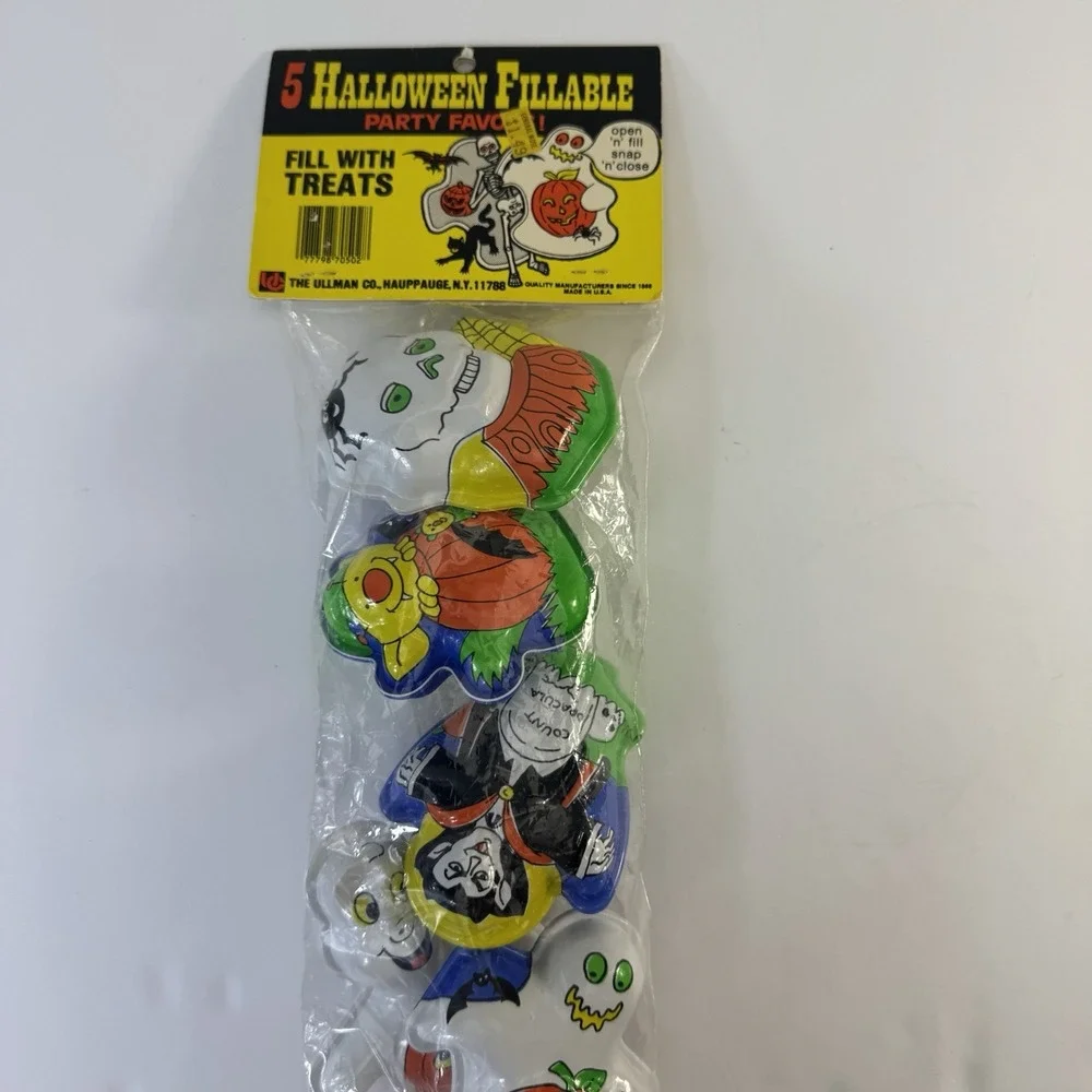 VINTAGE Ullman Co.‎ Halloween Fillable Plastic Party Favors Ghost Skeleton